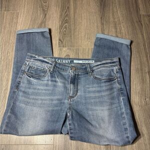 DKNY Light Wash Skinny Jeans - Women's Capri Size 6 EPC